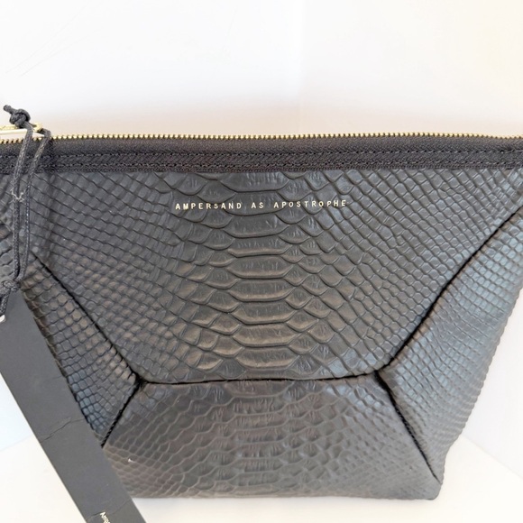 NWT Ampersand as Apostrophe Leather Python Textured Clutch Bag in Black